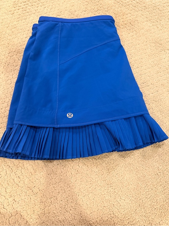 lululemon athletica Dresses & Skirts - lululemon athletica Women’s Royal Blue Pleated Tennis Skirt size 10 (tag removed